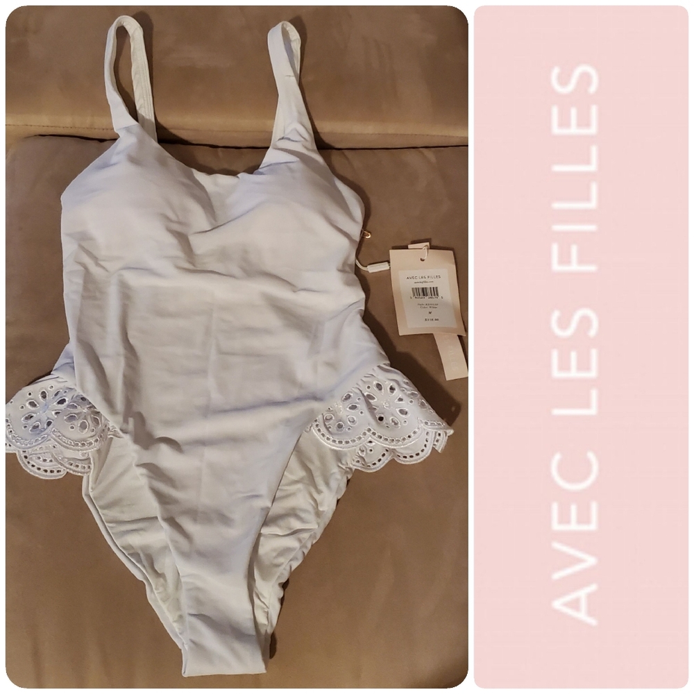 NWT Avec Les Filles white 1 piece swimsuit